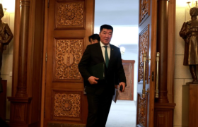 С.Бямбацогт: Би 20 настайдаа өөрийнхөө мөнгөөр 69 машин худалдаж авч байсан