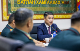 Д.Батлут: Аливаа салбарын хөгжлийн гол цөм “Хүн төв”-тэй байх ёстой!
