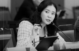 С.Цэнгүүн: Үнэхээр одон медаль тараагаад хөгждөг бол бүх хүнд медаль өгөхсөн