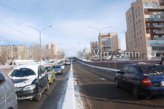 Жолооны курсийнхэнтэй хэлэлцүүлэг хийнэ