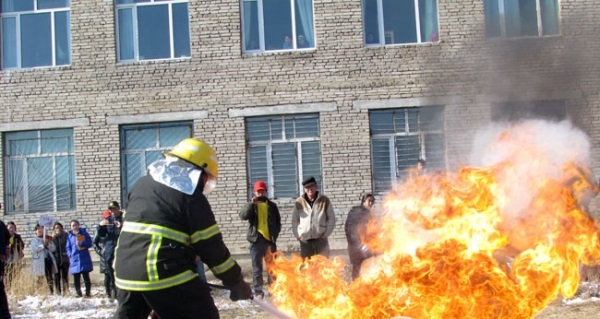 Онцгой байдлынханд тоног төхөөрөмж авч өгөхөөр шийдвэрлэжээ