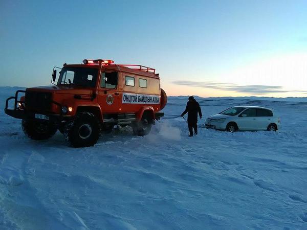 Онцгой байдлын алба хаагчид 54 иргэний амь насыг аварчээ