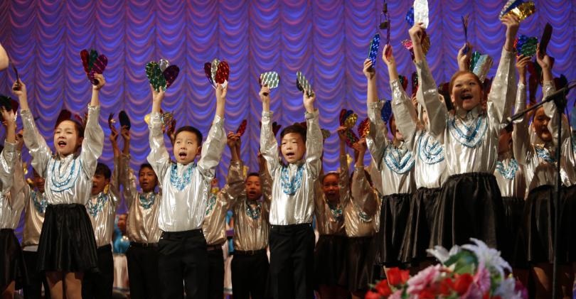 Монголын багш нар баярын өдрөө 50 дахь жилдээ ёслол төгөлдөр тэмдэглэв