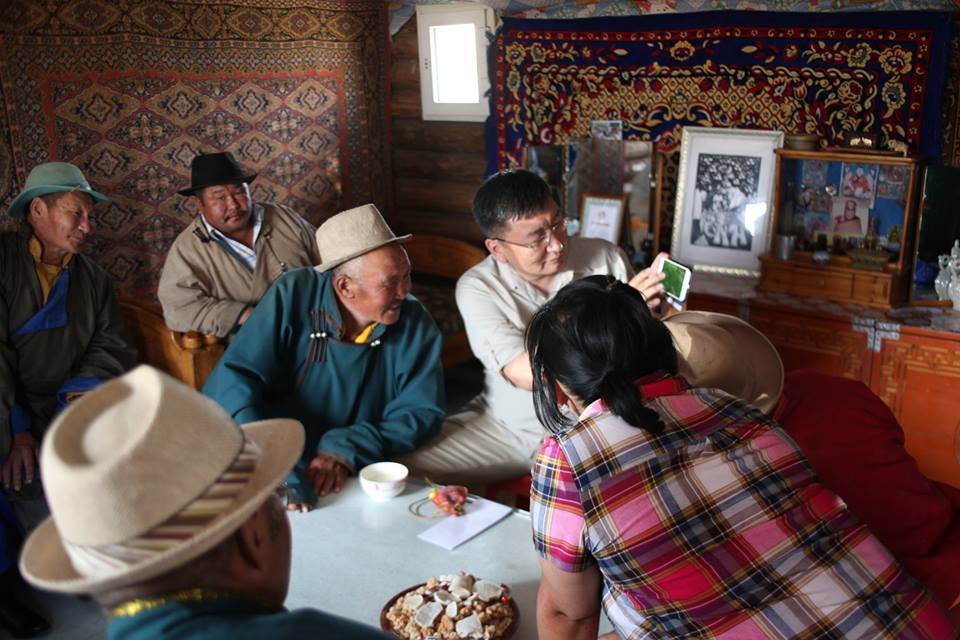 УИХ-ын гишүүн Я.Содбаатар тойргийнхоо өндөр настнуудыг эрүүл мэндийн үзлэгт хамруулна