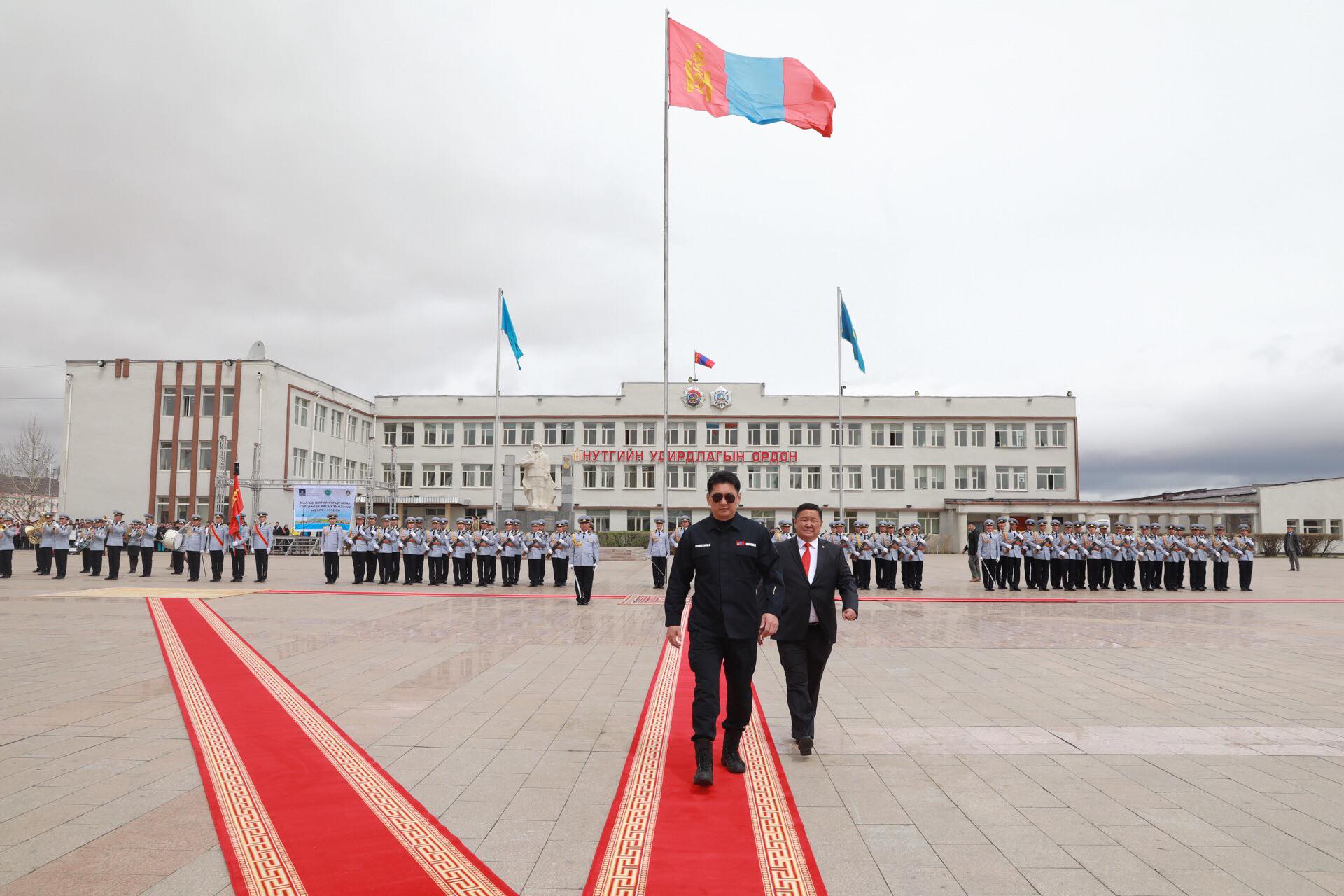 Ерөнхий сайдын томилолт Баянхонгор аймагт үргэлжилж байна