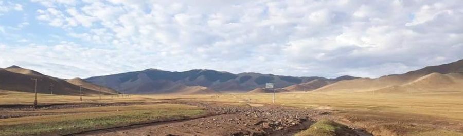 Улиастай-Алтай чиглэл 187 км хатуу хучилттай авто замтай болно