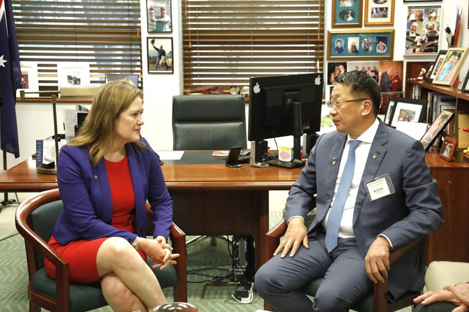 Австрали-Монголын парламентын найрамдлын бүлгийн дарга Таня Лоуренстой уулзлаа