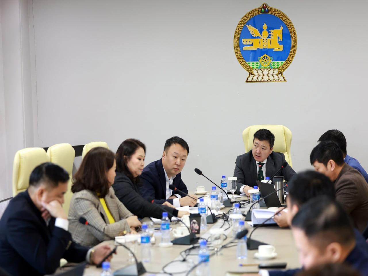 НИТХ-ын Эдийн засаг, төсөв, хөрөнгө оруулалтын хороо хуралдлаа