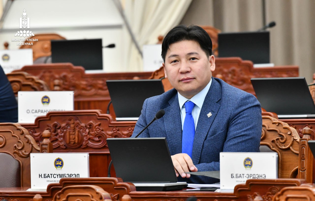 Н.Батсүмбэрэл: 500 мянган хүнтэй түүхэн нийслэлээ сэргээн босгох томоохон ажил 1 сая мод тарих үйлсээр эхэллээ