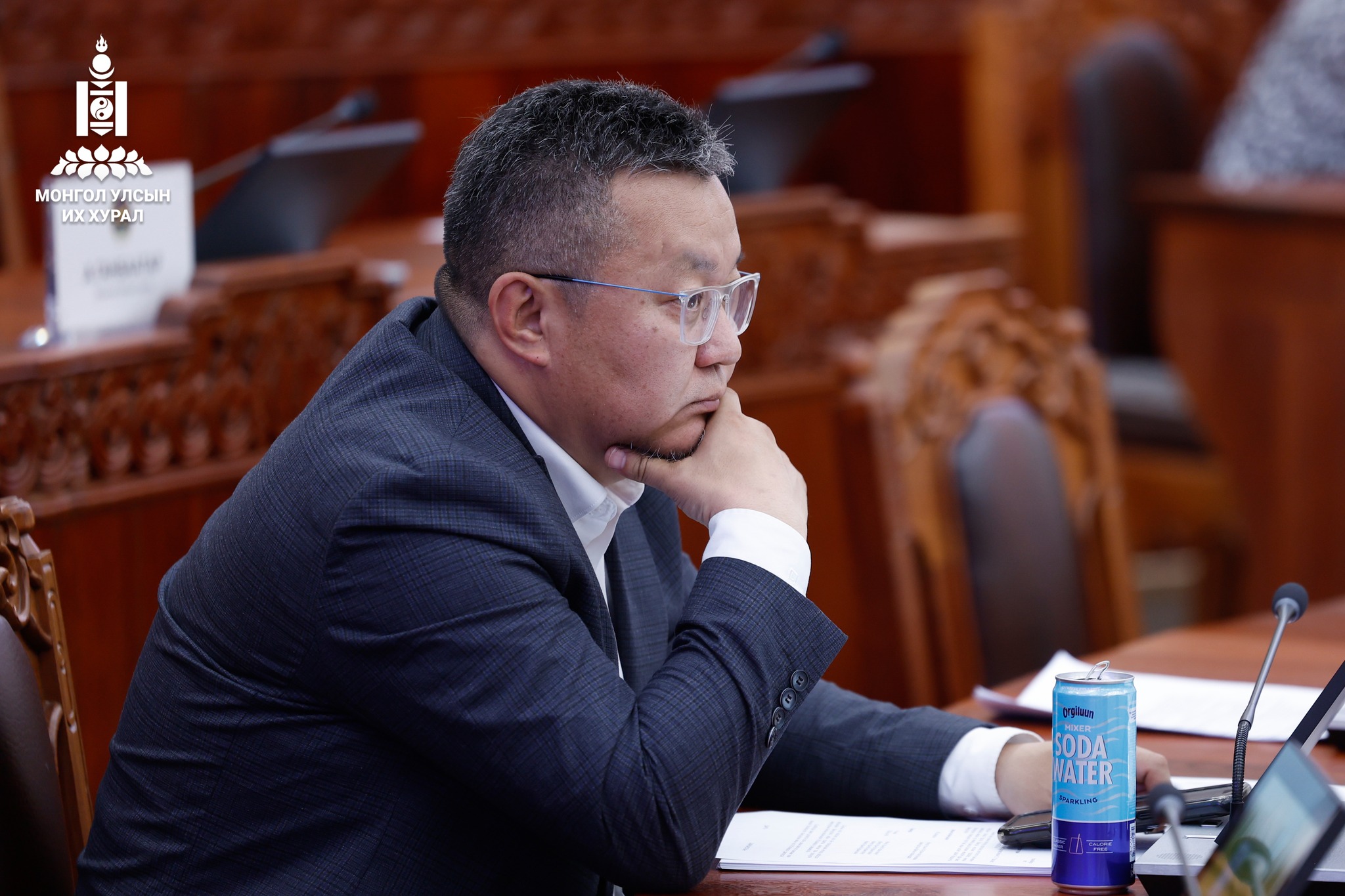 Ж.Золжаргал: Нүүрснээс шатахуун, хуванцар гаргах ТЭЗҮ-г ЭТТ-д 196 саяар хийсэн инженерийн багт ажилласан. Энэ нь шахмал нүүрс үйлдвэрлэхтэй, тэнд хэдэн тэрбумаар хэн юу хийсэнтэй огт хамаагүй!